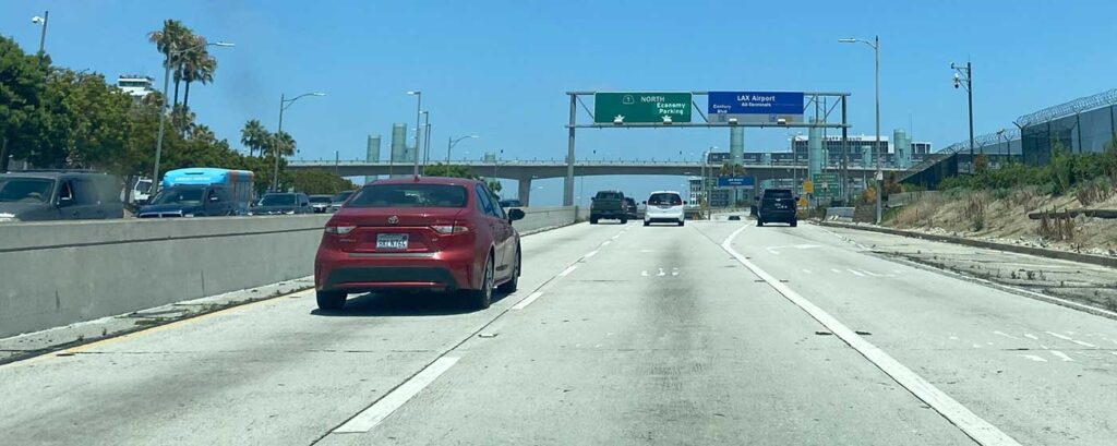 Traffic around LAX Airport on Highway 1.